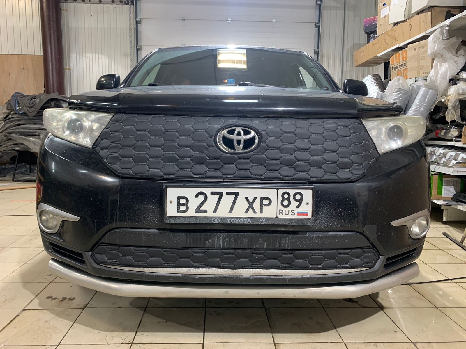 

Утеплитель радиатора для Toyota Highlander 2010 -2013 (U40) Тойота Хайлендер Заглушка Маска Намордник