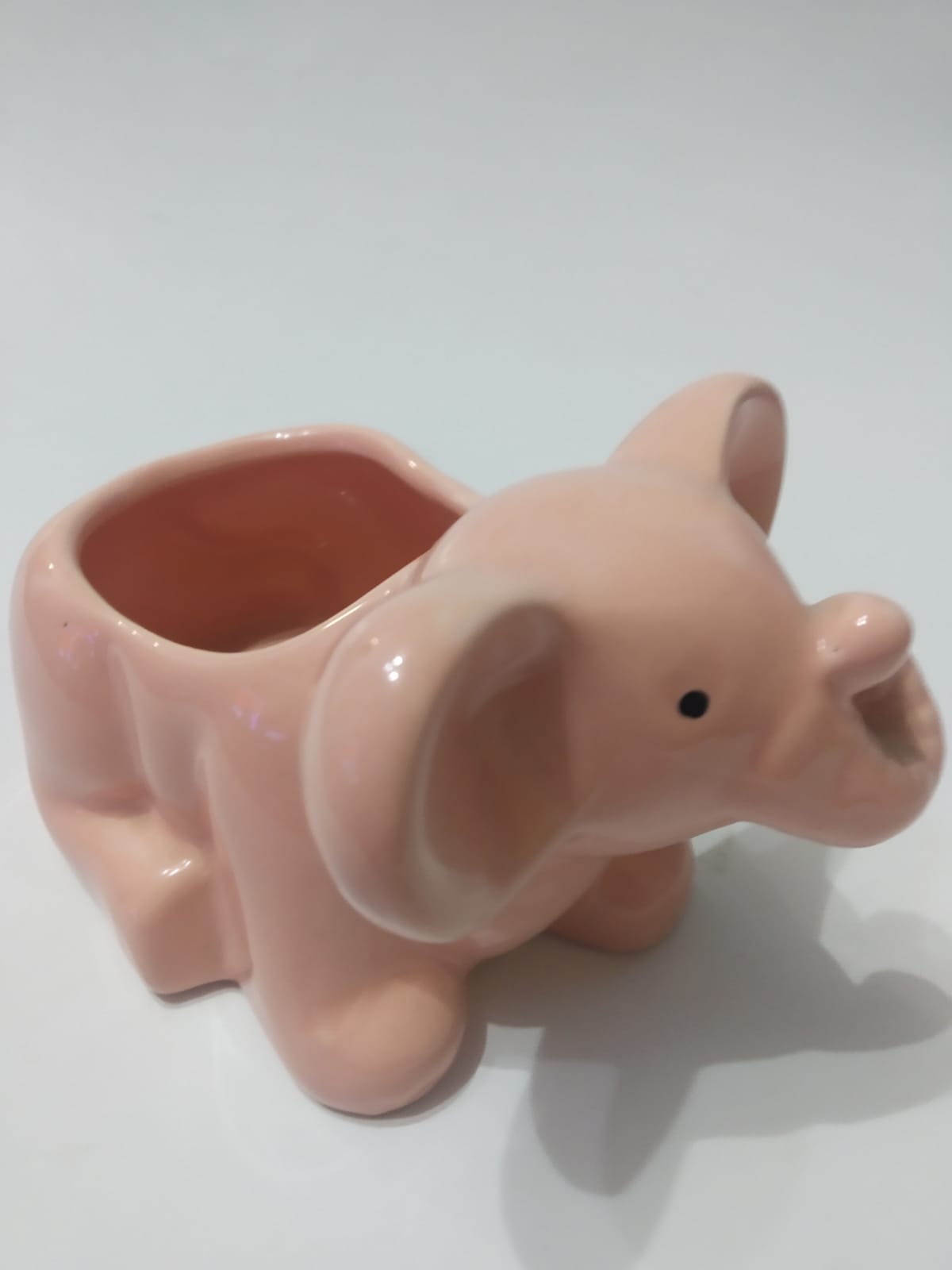 

Керамическая статуэтка слоника