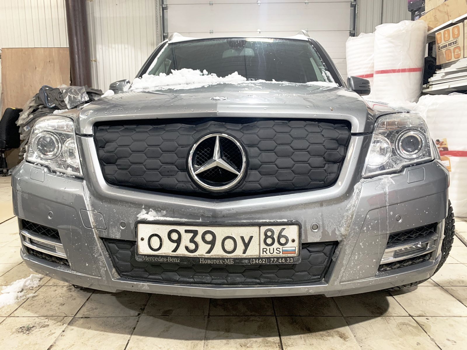 

Утеплитель радиатора Mercedes-Benz GLK-Класс 2008 - 2012 I (X204) Мерседес Бенц