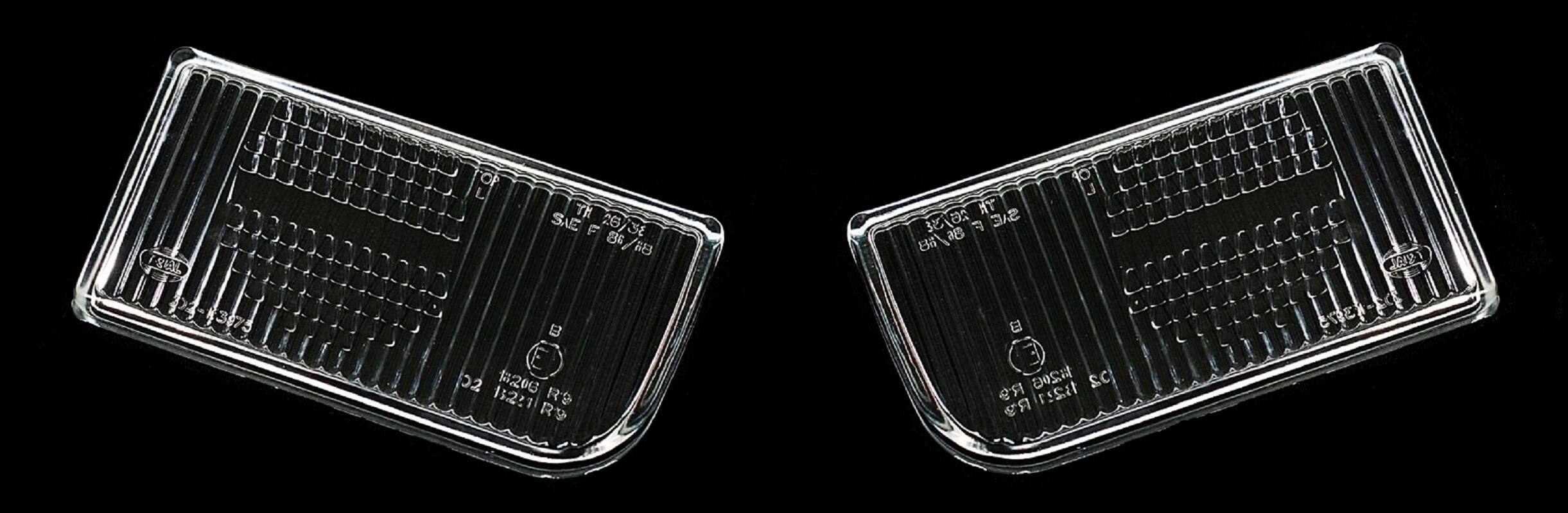 

Стекло противотуманной фары BMW E32