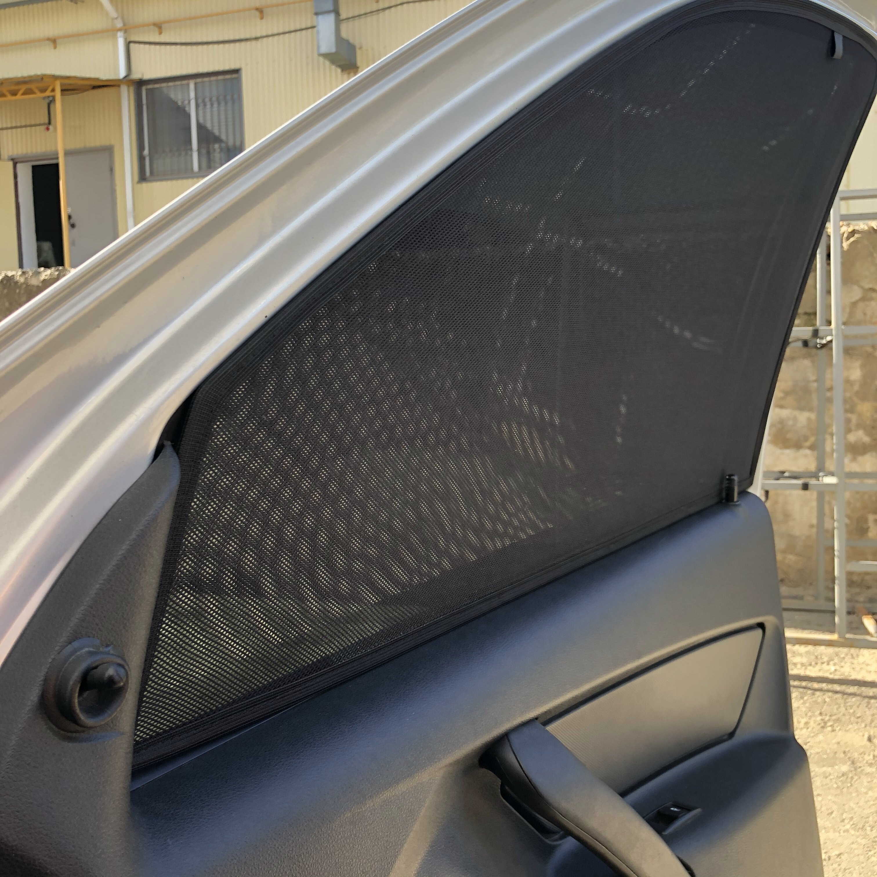 

АВТОМОБИЛЬНЫЕ ШТОРКИ СЕТКИ КАРКАСНЫЕ НА CHERY AMULET A15 (03-10) ЧЕРИ АМУЛЕТ А15