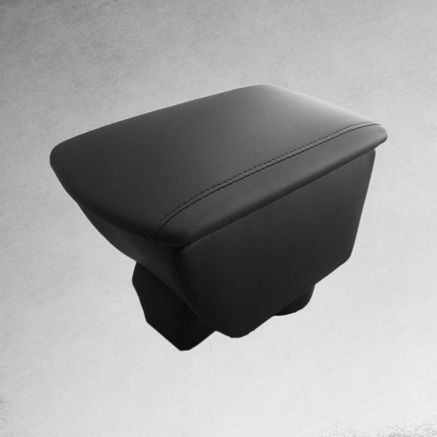 

Подлокотник на HYUNDAI SOLARIS 2 (2017-2021), KIA RIO 4 (2017-2021), KIA RIO 4 X-Line (2017-2021) с магнитным креплением