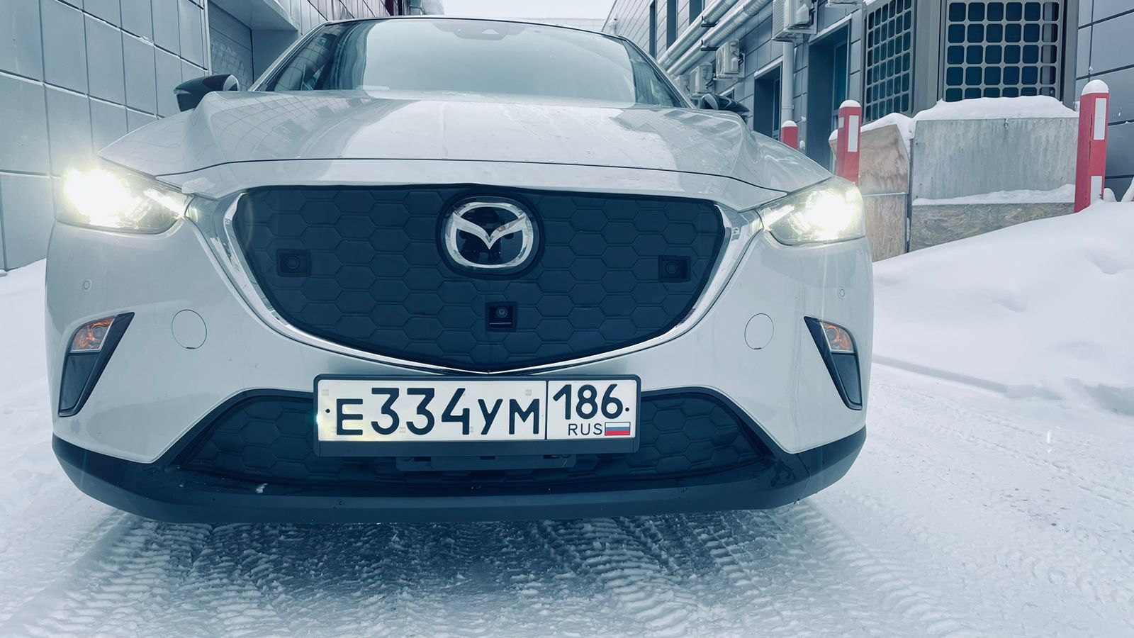 

Утеплитель радиатора и бампера для Mazda CX-3 2015 -2018 Камера Парктроники