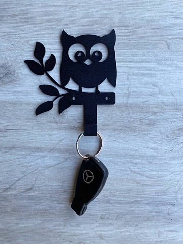 Ключница,крючок,на стену для ванны,кухни.Прочный металлический.Сова