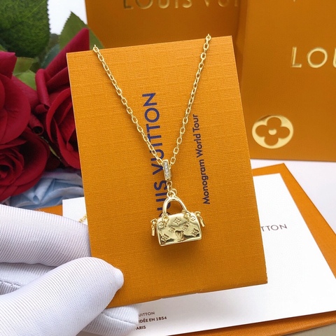 Louis Vuitton クリスタルブローチ　非売品　新品未使用 路易威登lv中文官网太阳花Sound Vivienne限量款镶钻吊坠项链