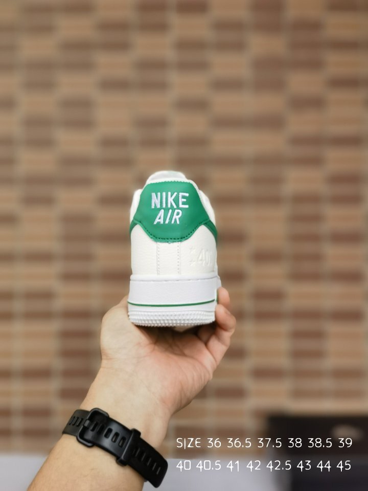 nike air force 40 size