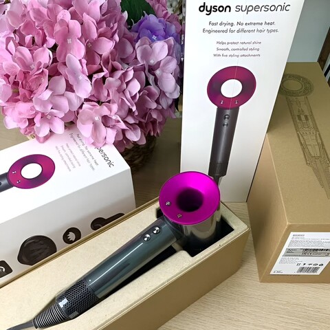 Фен для волос Dyson Supersonic HD08 с технологией быстрой сушки — пример использования