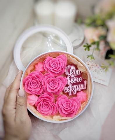 Мыло ручной работы, подарочный набор с пожеланием , подруге, подарок женщине, учителю, доктору, розы из мыла.