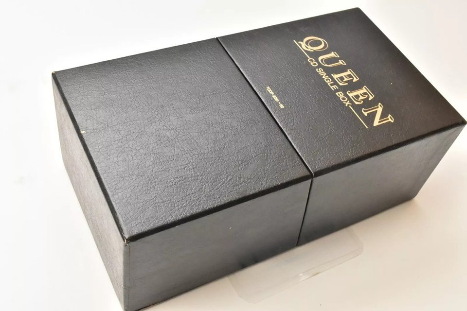 Queen. CD Single Box (12x3