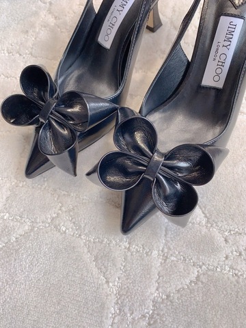 JIMMY CHOO ブラック ポインテッドトゥ フラットシューズ　新品未使用 JIMMY CHOO おしゃれ ハイヒール ジミーチュウ ポインテッドトゥ