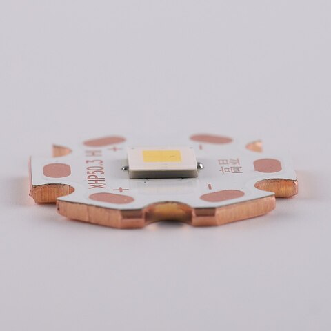 Фонарик XHP50.3 HI Convoy медный MCPCB 18W 1600 люмен