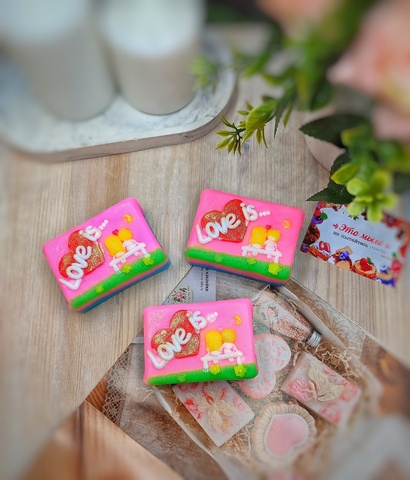 мыло ручной работы Любовь Это , прикольный подарок девушке, подруге , ароматное мыло на праздник