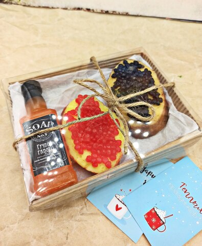 мыло ручной работы/ прикольный подарок мужчине с икрой, и бутылочкой, забавный веселый набор, день рождения, мужское мыло