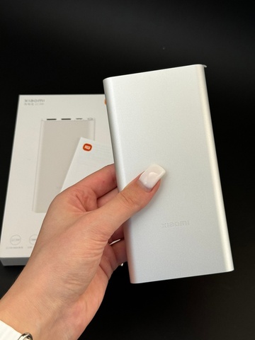 Внешний аккумулятор / powerbank / повер банк / портативное зарядное устройство / xiaomi